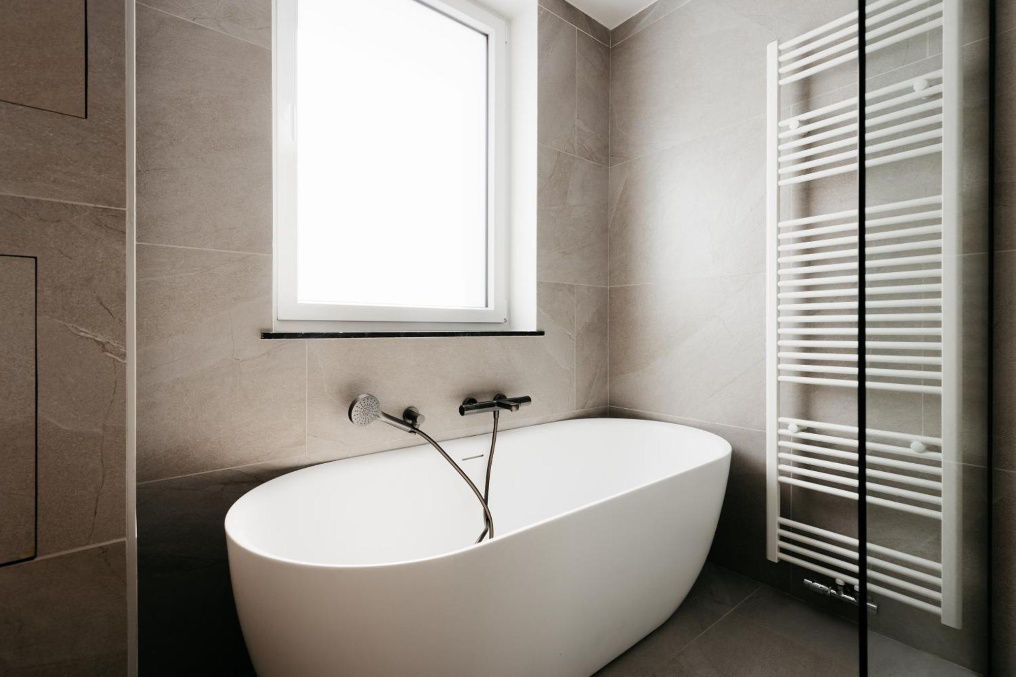 The Edgewater Suites - Park View Namur Eksteriør billede