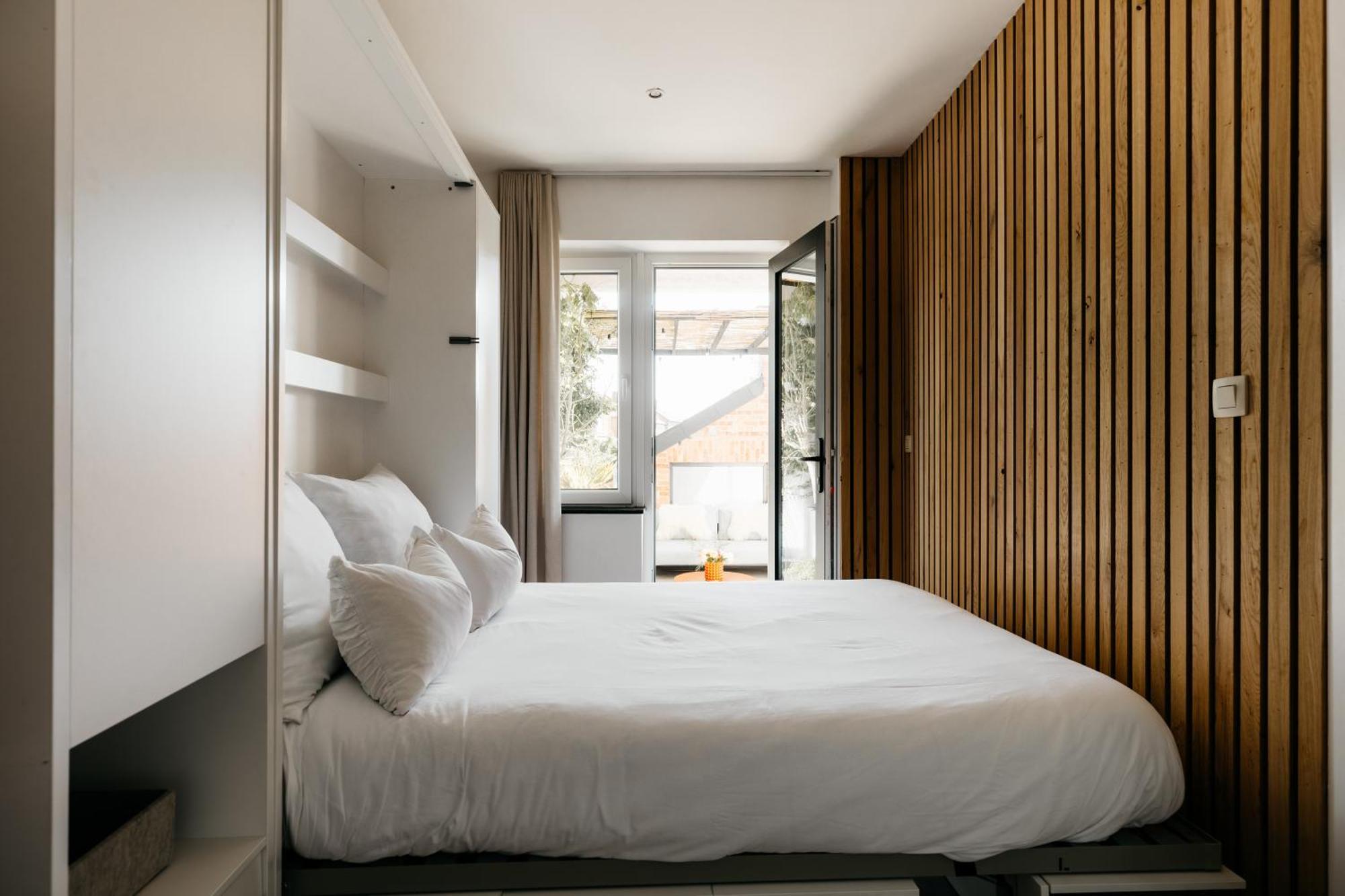 The Edgewater Suites - Park View Namur Eksteriør billede